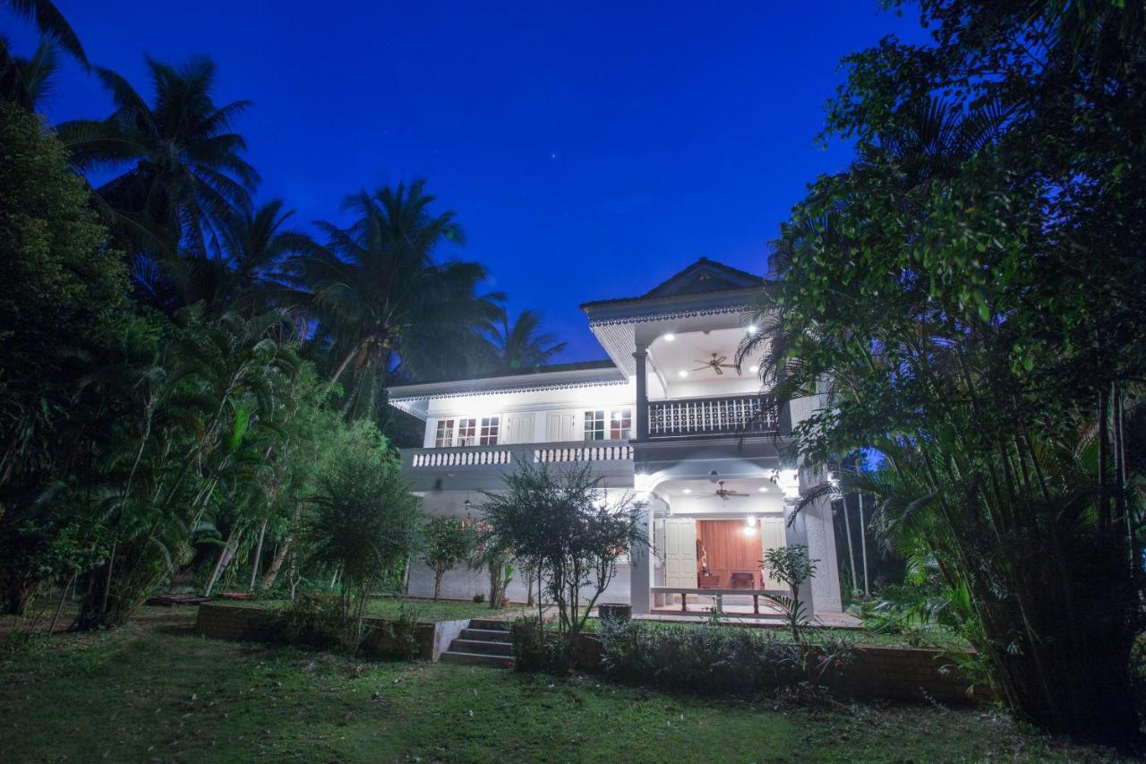 Baan Khun Nang Colonial Residence Mae Nam Exterior foto